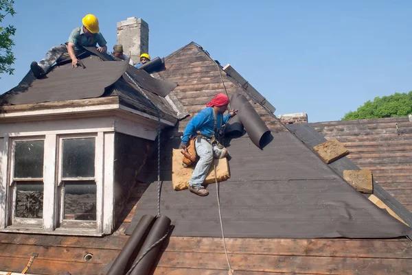 Get Your Roof Installed Right in Bloomington, IL