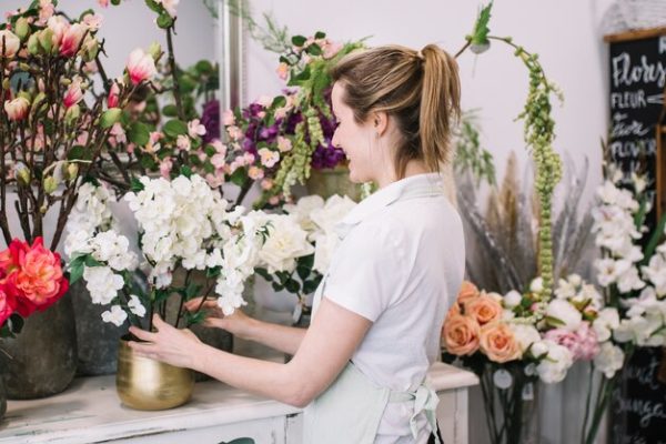 Top Artificial Flower Factories & Wholesale Distributors: 2026 Complete List