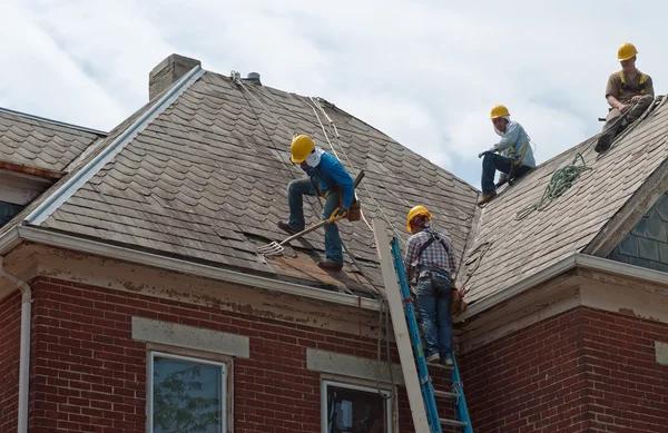 Best Roofing Contractors for Quality Roof Installation and Repairs