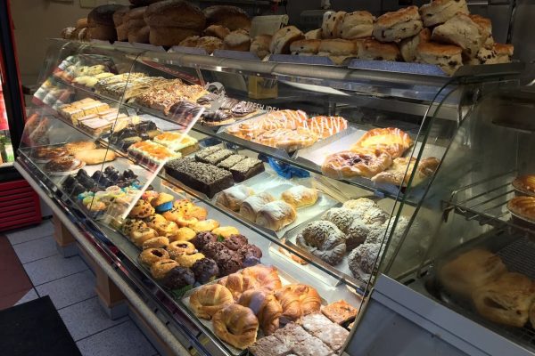 Top Reasons to Visit the Best Bakery in Kolkata Today