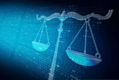 The role of legal services in managing contract risks within business agreements