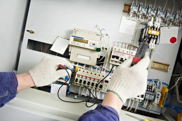 Efficient Electrical Services in Des Moines for Modern Solutions