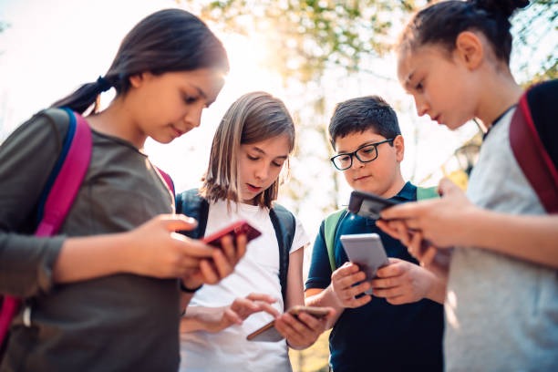 Comparing SMM World social media services What Users Should Know