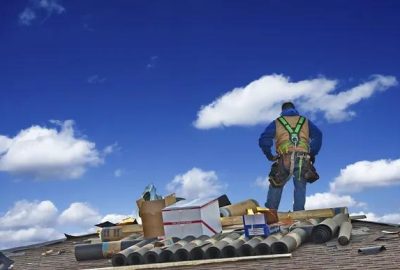 Choosing the Right Roofing Contractor for Your Home