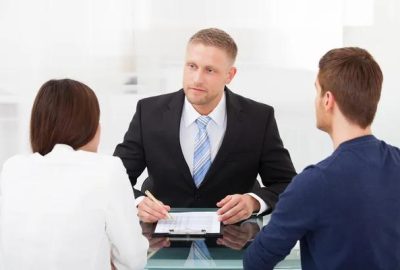 What to Expect During Your First Meeting With a Family Lawyer